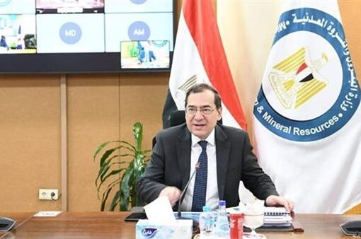 بالأسماء.. «الملا» يصدر حركة تكليفات وتنقلات بوزارة البترول والثروة المعدنية