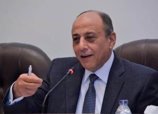 وزير الطيران: الطائرات الخردة موجودة لمن يريد تحويلها لمطاعم سياحية