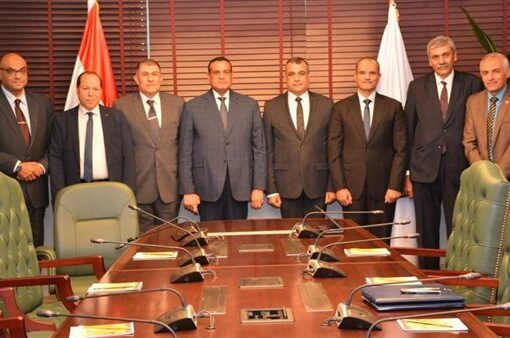 بـ662 مليون جنيه.. توقيع عقد تأثيث 329 مجمعًا خدميًا بقرى «حياة كريمة»