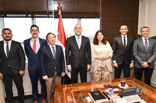 وزير الإسكان يبحث مع «الهابيتات» استعدادات استضافة مصر للمنتدى الحضرى العالمي