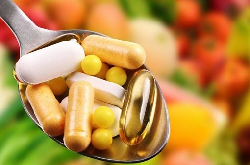 وزارة الصحة تحذر من الإفراط فى تناول الفيتامينات والمكملات الغذائية