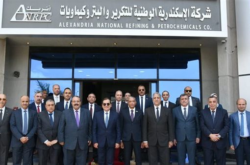 وزير البترول يعتمد نتائج أعمال شركة «أنربك» خلال 2022-2023