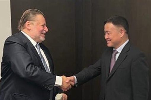 محافظ البنك المركزي المصري يبحث مع نظيره الصيني تعزيز التعاون المشترك