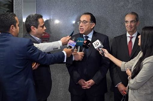 رئيس الوزراء: قطاع الاتصالات يحقق نمواً متسارعاً بنسبة 20% سنوياً