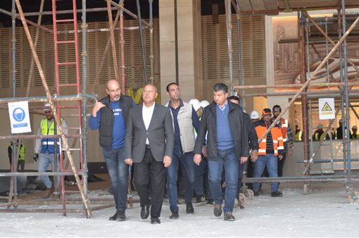 وزير النقل يتابع معدلات تنفيذ الخط الأول من شبكة القطار الكهربائي السريع
