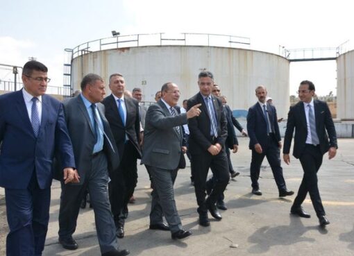 وزير التموين والتجارة الداخلية يتفقد محطة الزيوت والشحوم بالمكس والتابعة للشركة القابضة للصناعات الغذائية.