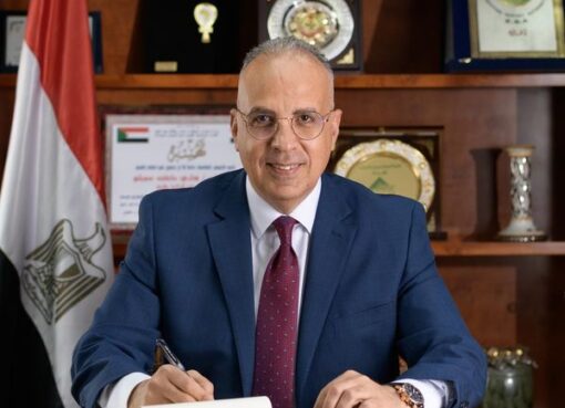 الدكتور سويلم يتابع تنفيذ المرحلة الثانية من “مشروع تأهيل قناطر ادفينا” الواقعة على نهر النيل فرع رشيد بنسبة تنفيذ ٨٧% حتى تاريخه