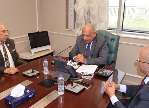 وزير الكهرباء يستقبل اعضاء لجنة الطاقة والبيئة والقوى العاملة بمجلس الشيوخ