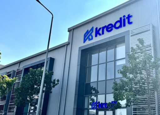 لدعم المشروعات الصغيرة والمتوسطة  البنك الأهلي يمول كريديتKredit بـ 50 مليون جنيه