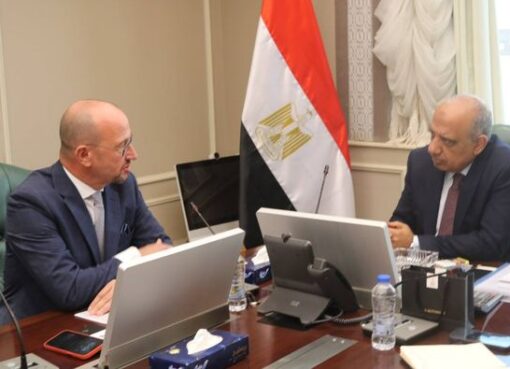 وزير الكهرباء يبحث مع ”سيمنس انيرجى ”سبل دعم التعاون والشراكة فى المجالات المختلفة وإمكانية تشغيل محطات التوليد الغازية بنظام H2COFIRING