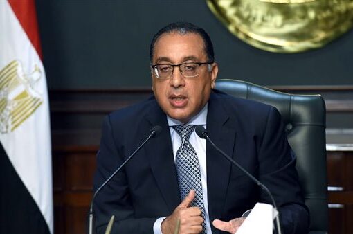 «مدبولي»: توجيهات رئاسية بعدم وضع أي أعباء مالية على المواطنين