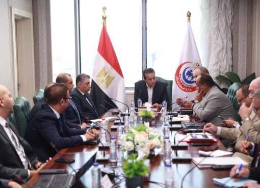 نائب رئيس مجلس الوزراء يؤكد ضرورة الإسراع في استكمال منظومة ميكنة الغسيل الكلوي بجميع مراحلها
