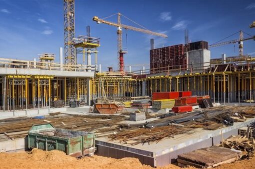 مدينة مصر توقع اتفاقية تمويل مع 7 بنوك بقيمة 9 مليارات جنيه