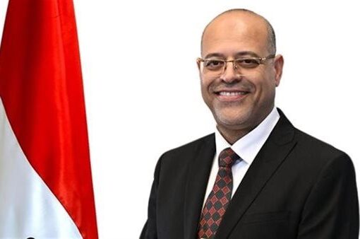 وزير العمل يعلن موعد إجازة عيد الفطر للعاملين بالقطاع الخاص