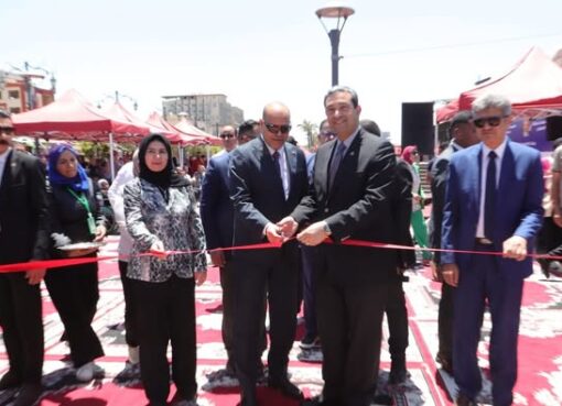 وزير العمل ومحافظ دمياط يفتتحان ملتقى توظيف لتوفير 1100 فرص عمل لشباب “المحافظة”..و25 عقد لذوي الهمم