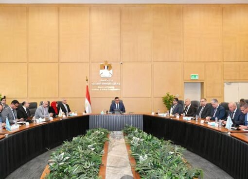 وزير الإسكان يتابع موقف تنفيذ منطقة الأعمال المركزية بالعاصمة الإدارية الجديدة وأبراج وبحيرات “داون تاون” بمدينة العلمين الجديدة